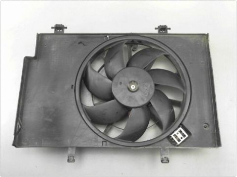 MOTEUR VENTILATEUR RADIATEUR  B-MAX 2012