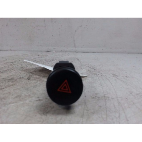 BOUTON DE WARNING CHEVROLET AVEO