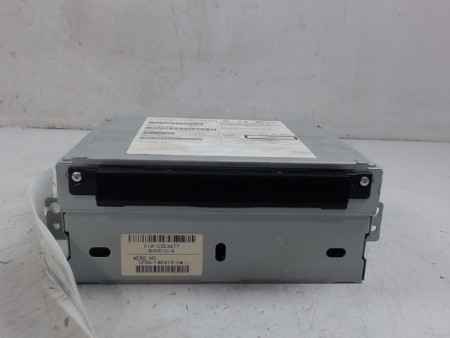 AUTORADIO VOLVO V40 2000-